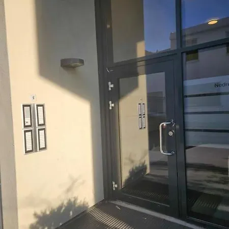 Modern 3br Downtown Apt, Free Parking, High Standard Daire *