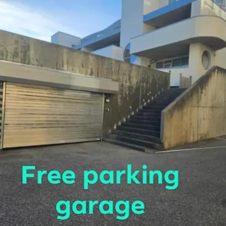 Modern 3br Downtown Apt, Free Parking, High Standard